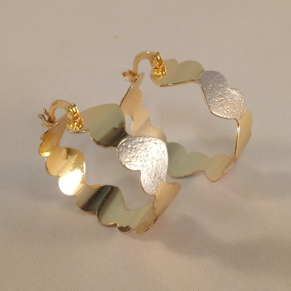 18K Yellow Gold Filled Three Color Carved Heart Hoop Earrings 32mm Party Gift - Picture 2 of 4